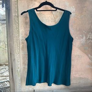 Valerie Stevens Silk Sleeveless top